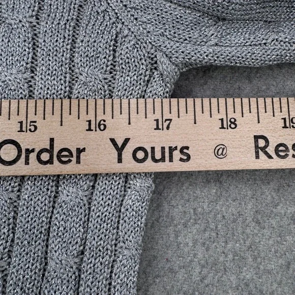 Lauren Ralph Lauren Women's Metallic Silver Cable Knit Sweater Size L *FLAW - Picture 8 of 11